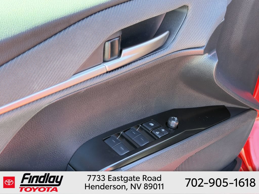 Certified 2026 Toyota Camry Hybrid w/ Convenience Package AWD/4WD image 21
