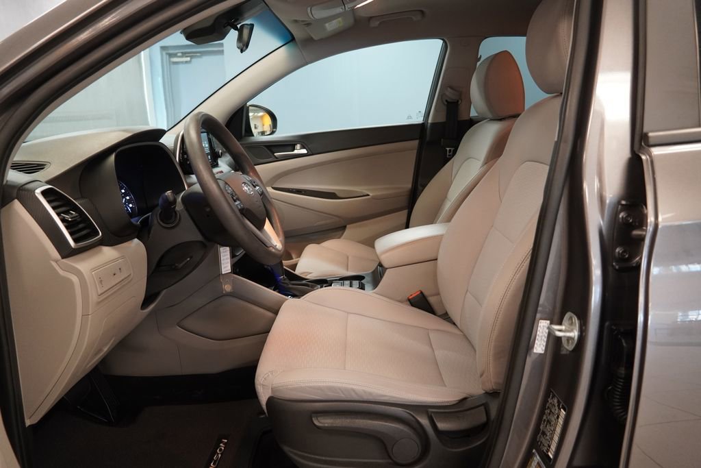 Used 2020 Hyundai Tucson SE w/ Cargo Package FWD image 5