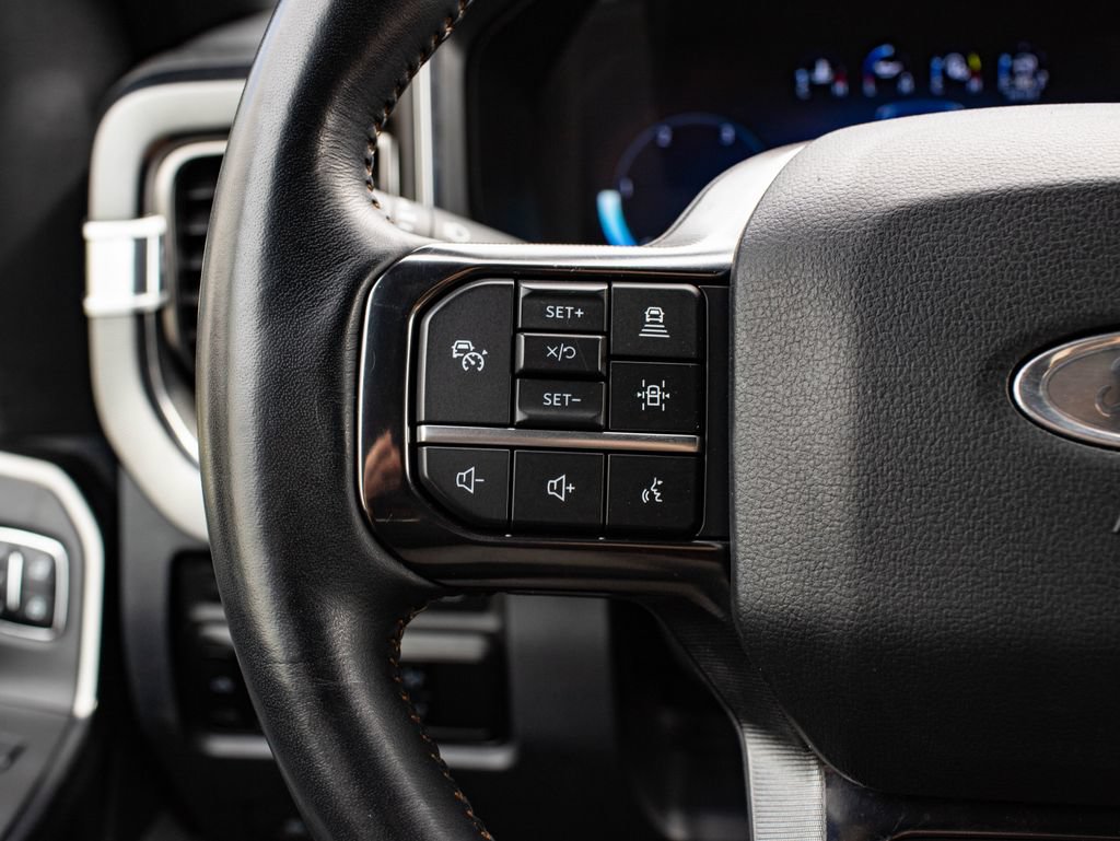 Used 2023 Ford F350 Platinum AWD/4WD image 29