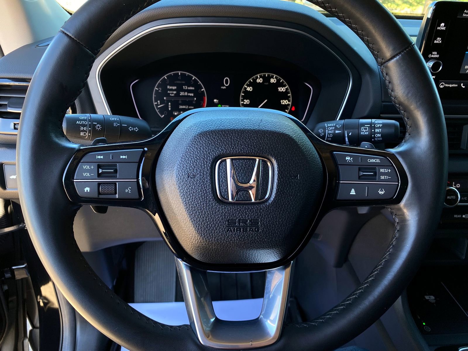 Used 2024 Honda Pilot Touring image 21