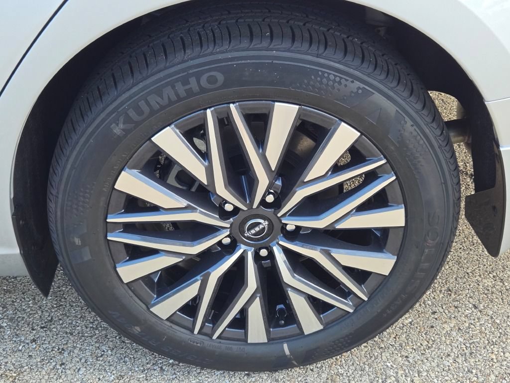 New 2026 Nissan Altima 2.5 SV FWD image 15