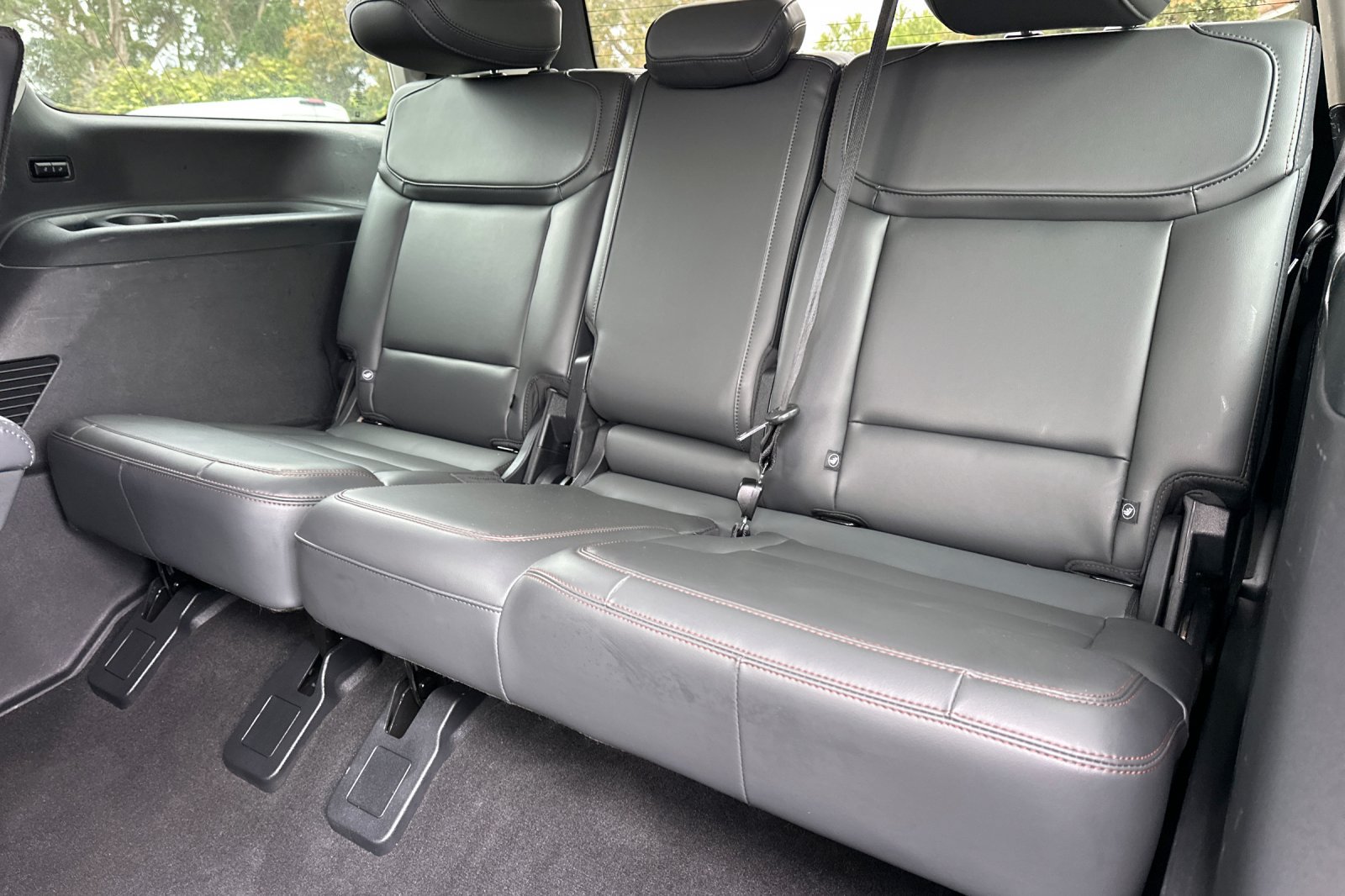 Used 2025 Ford Expedition Active AWD/4WD image 14
