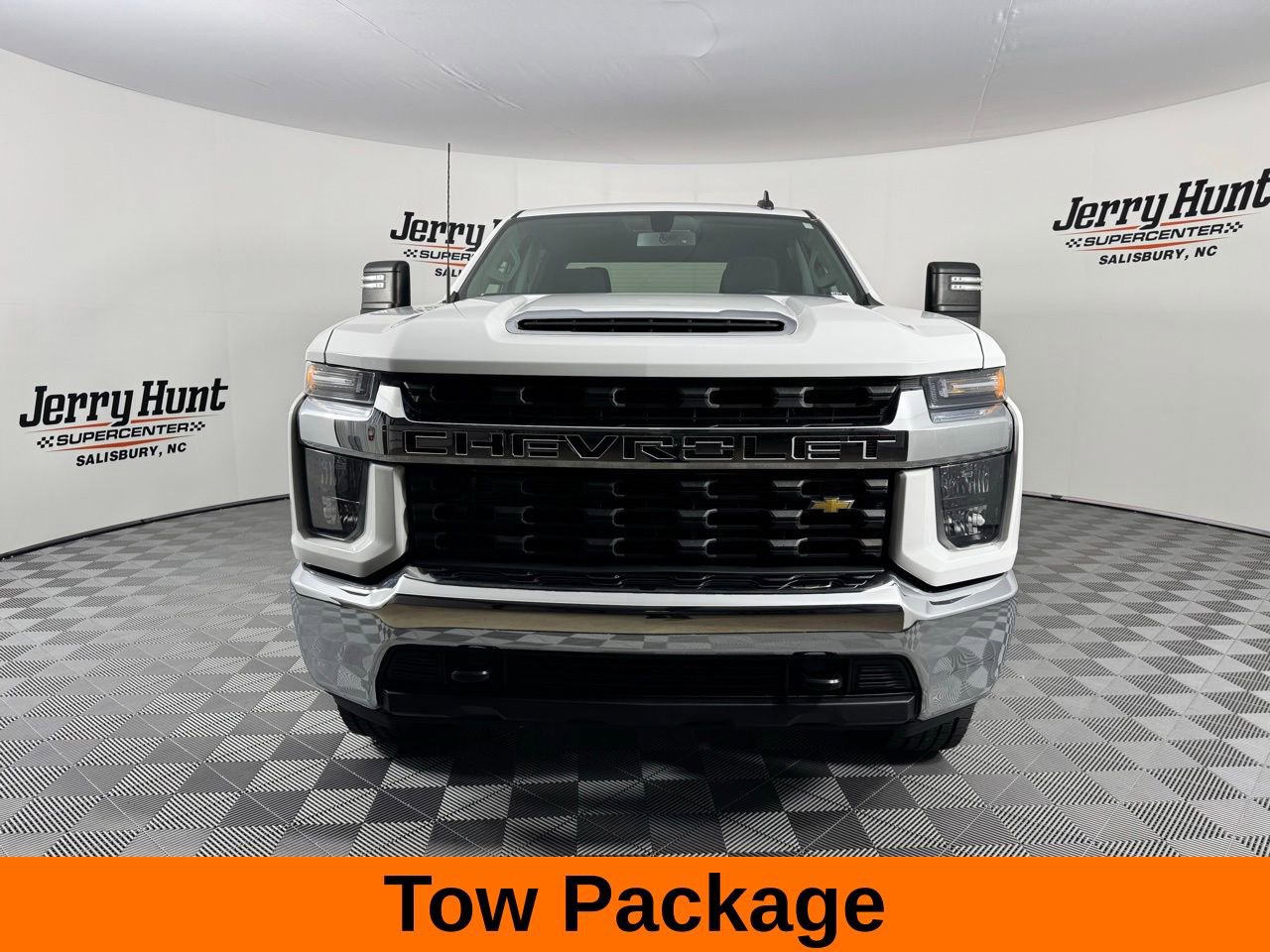 Used 2021 Chevrolet Silverado 2500 LT w/ Fleet Comfort Package image 4