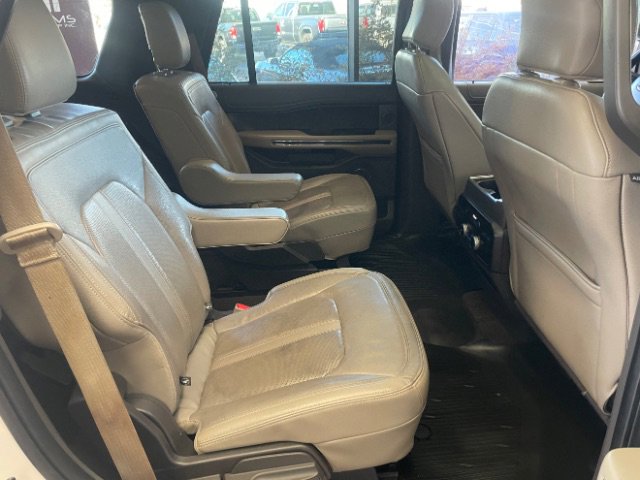 Used 2018 Ford Expedition Limited w/ Equipment Group 301A image 20