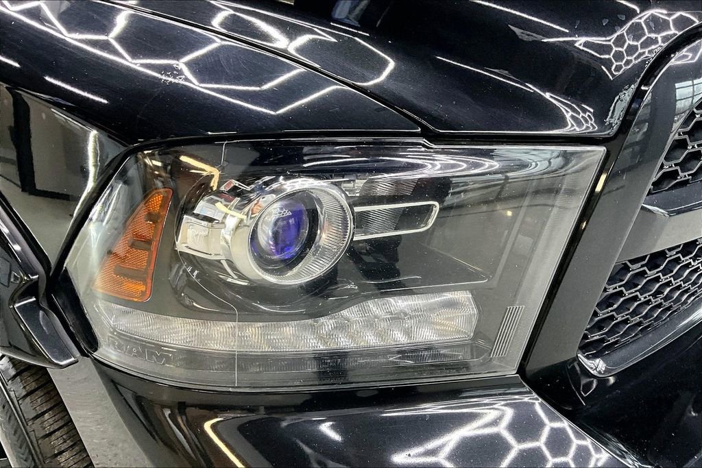 Used 2018 RAM 1500 Sport image 28