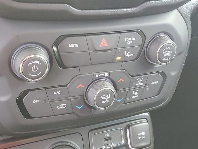 Used 2023 Jeep Renegade Limited AWD/4WD image 22