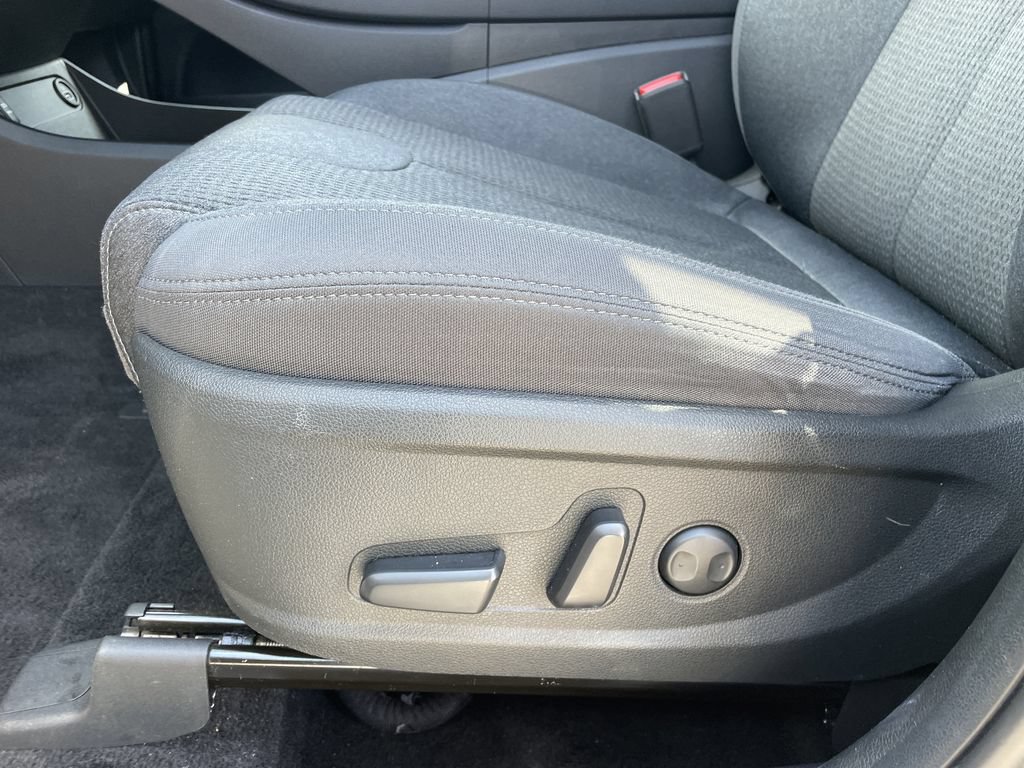 Certified 2023 Hyundai Santa Fe SEL w/ Cargo Package AWD/4WD image 27