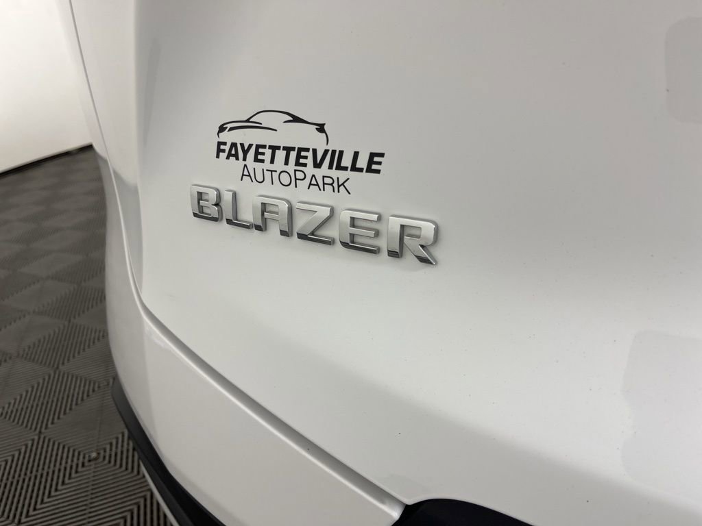 Certified 2025 Chevrolet Blazer LT image 18