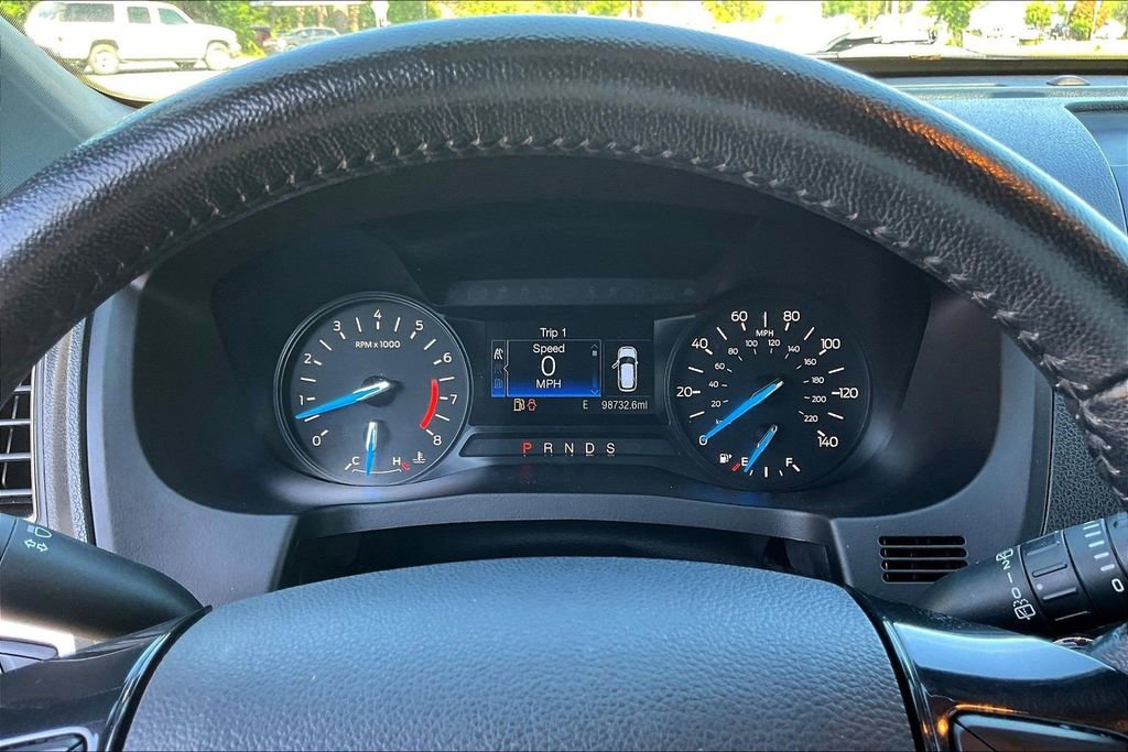 Used 2019 Ford Explorer XLT FWD image 15