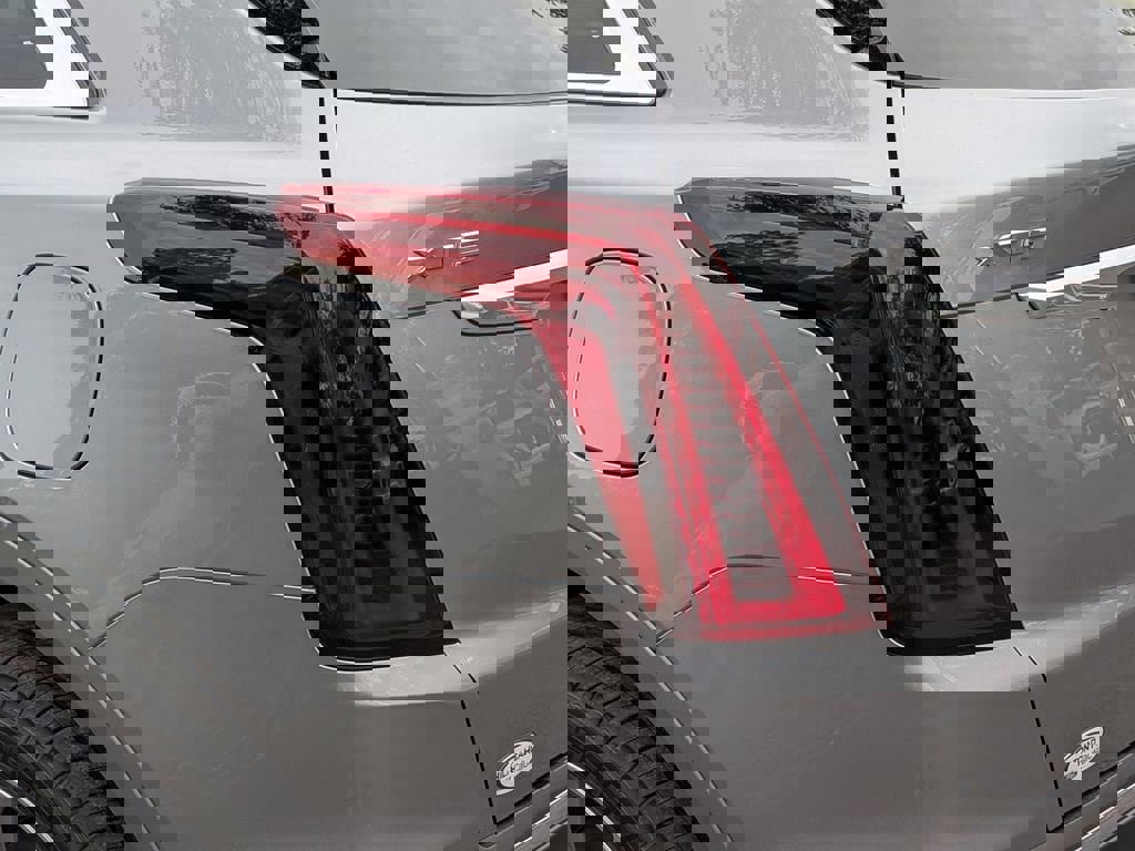 New 2026 Cadillac XT5 Premium Luxury image 5