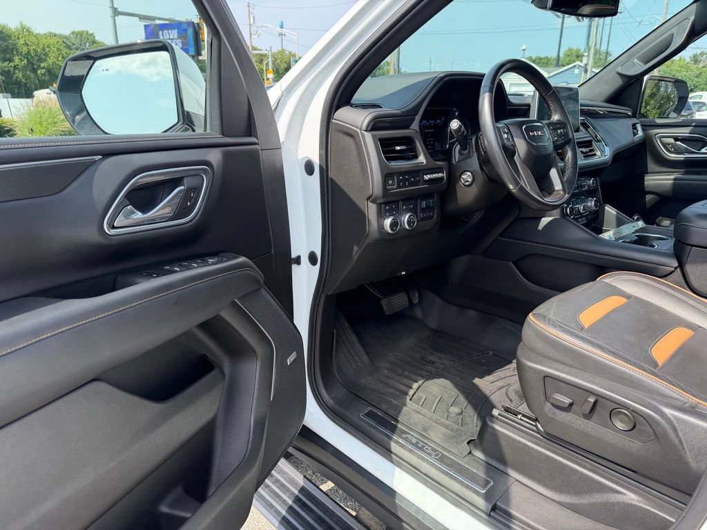 Used 2021 GMC Yukon AT4 w/ AT4 Premium Plus Package AWD/4WD image 22