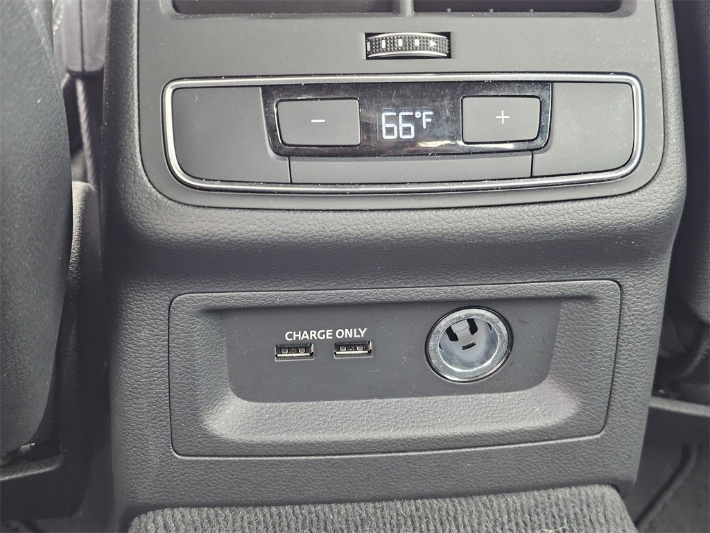 Used 2024 Audi A4 2.0T Premium Plus image 17