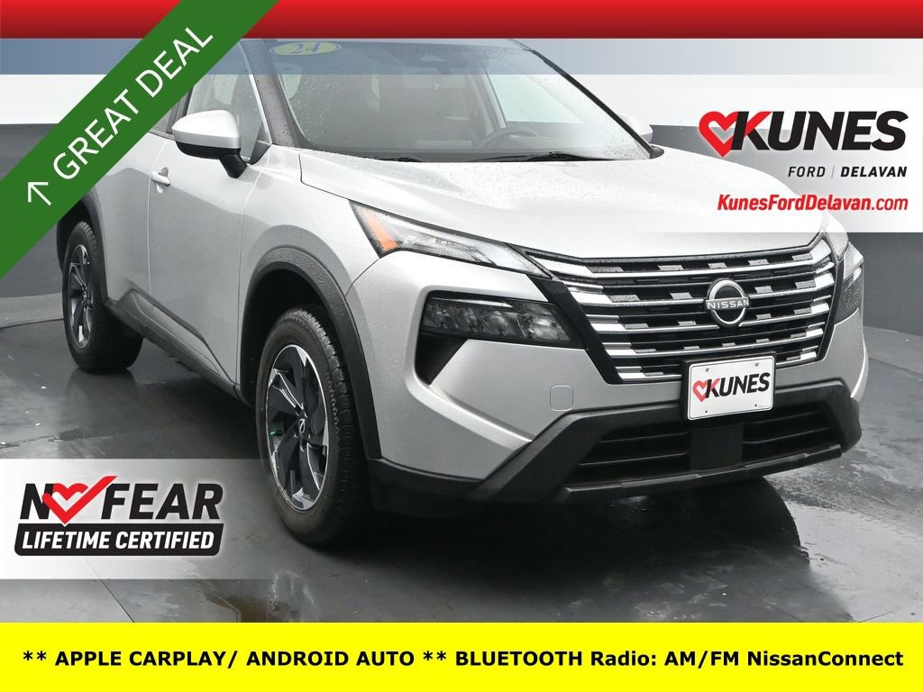 Used 2024 Nissan Rogue SV image 1