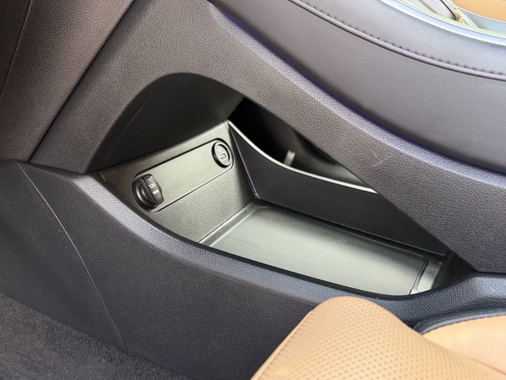 Used 2023 Hyundai Santa Fe Calligraphy AWD/4WD image 12