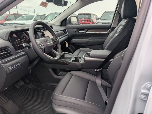 New 2026 GMC Terrain Denali w/ LPO, Black Badging Package image 13