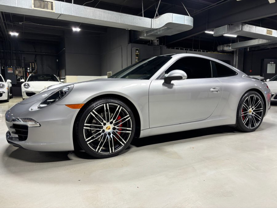 Used 2016 Porsche 911 Carrera S image 2