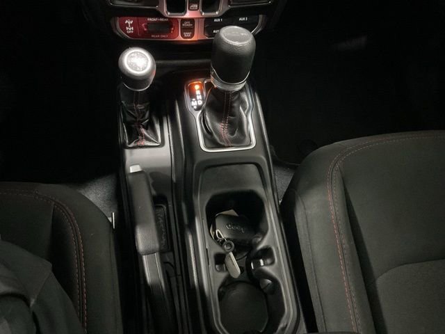Used 2022 Jeep Gladiator Rubicon w/ LED Lighting Group image 15