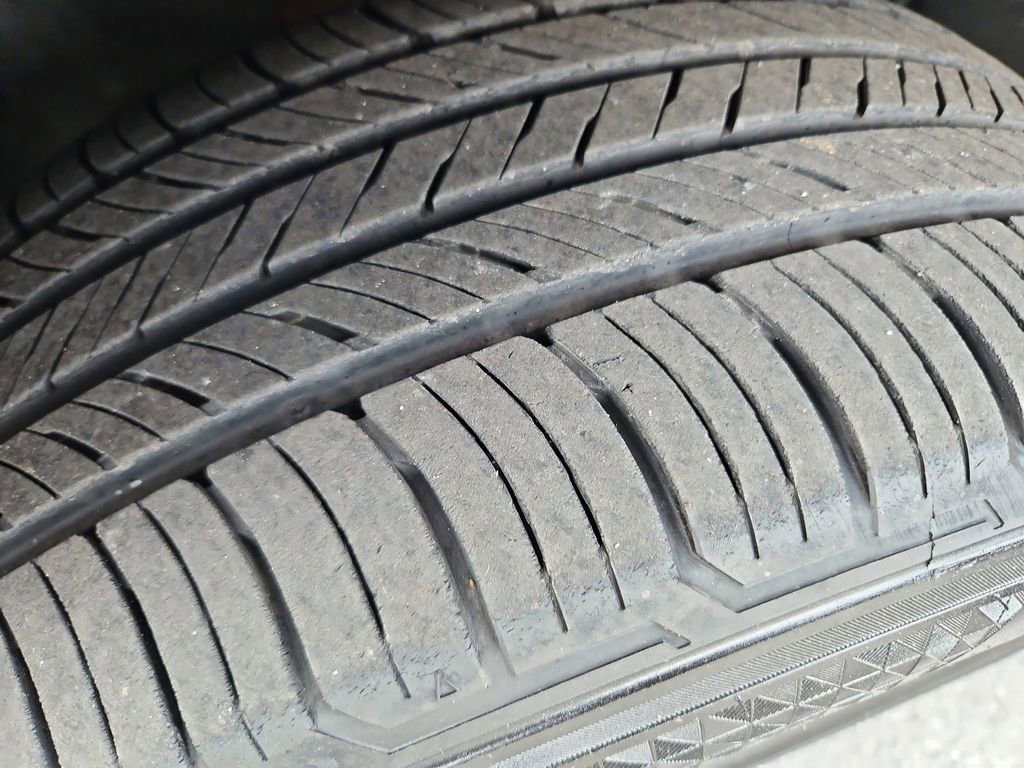 Used 2024 Jeep Grand Cherokee Limited 4xe image 36