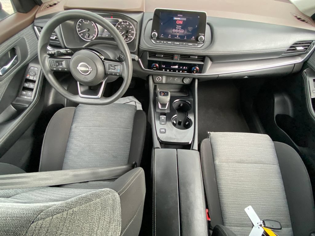 Used 2023 Nissan Rogue SV FWD image 15