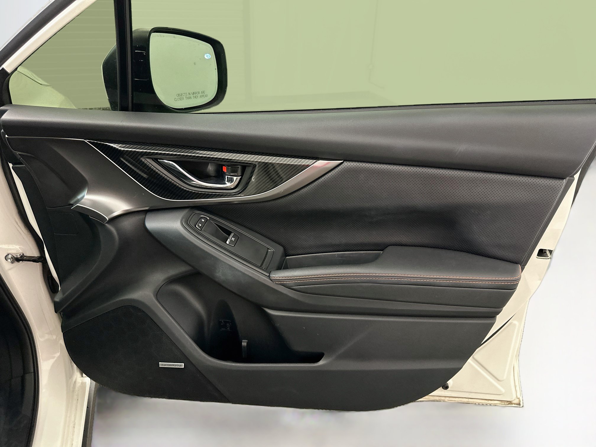 Used 2020 Subaru Crosstrek 2.0i Limited w/ Moonroof Package w/Navigation AWD/4WD image 34
