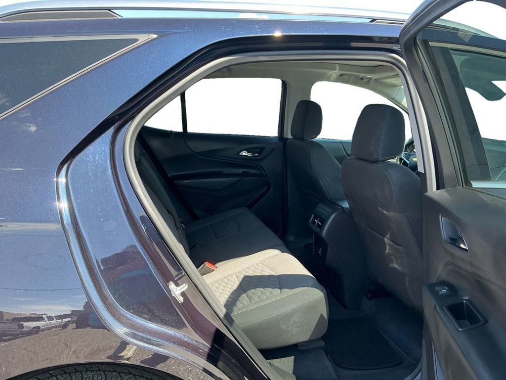 Used 2020 Chevrolet Equinox LT image 23