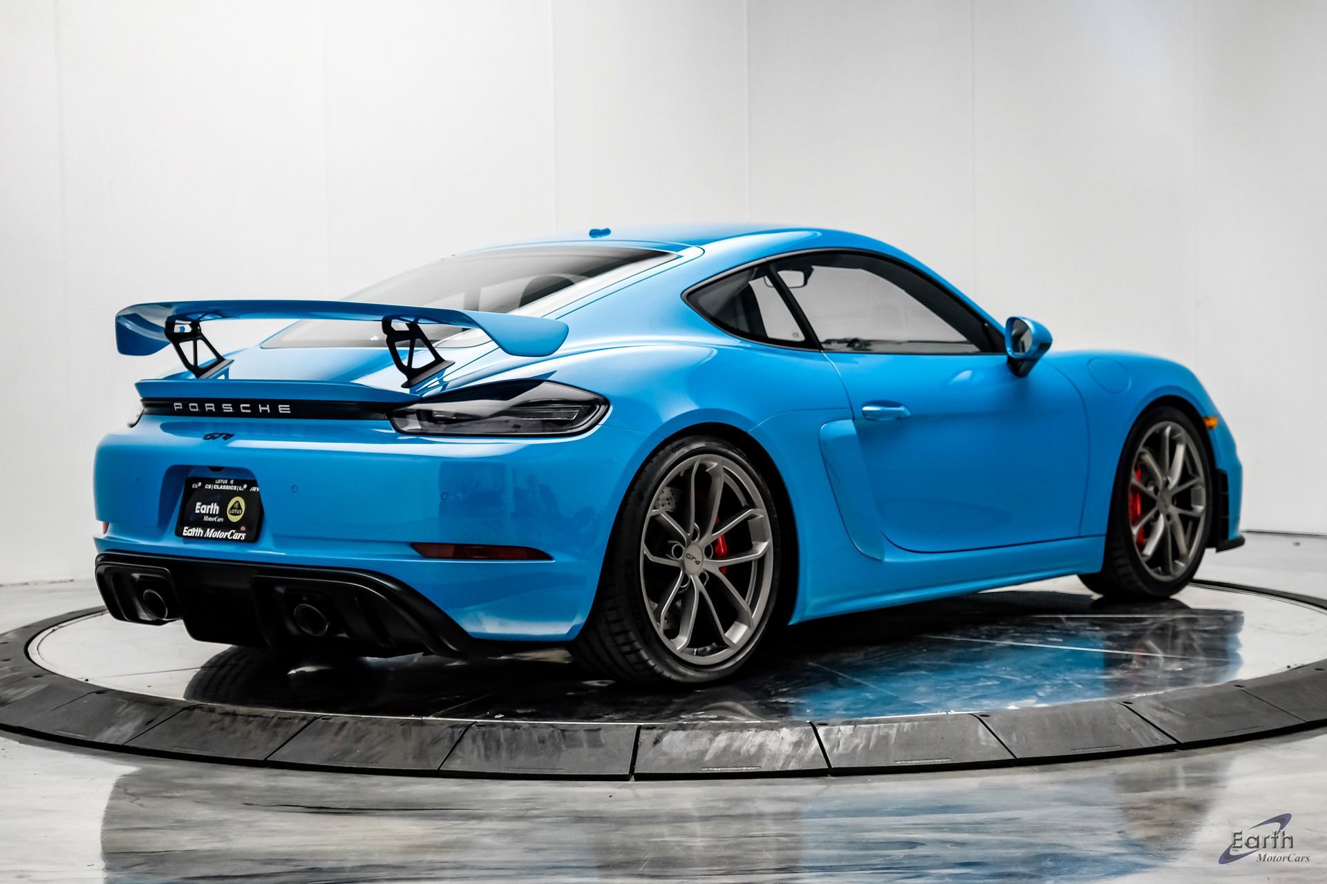 Used 2020 Porsche 718 Cayman GT4 image 16