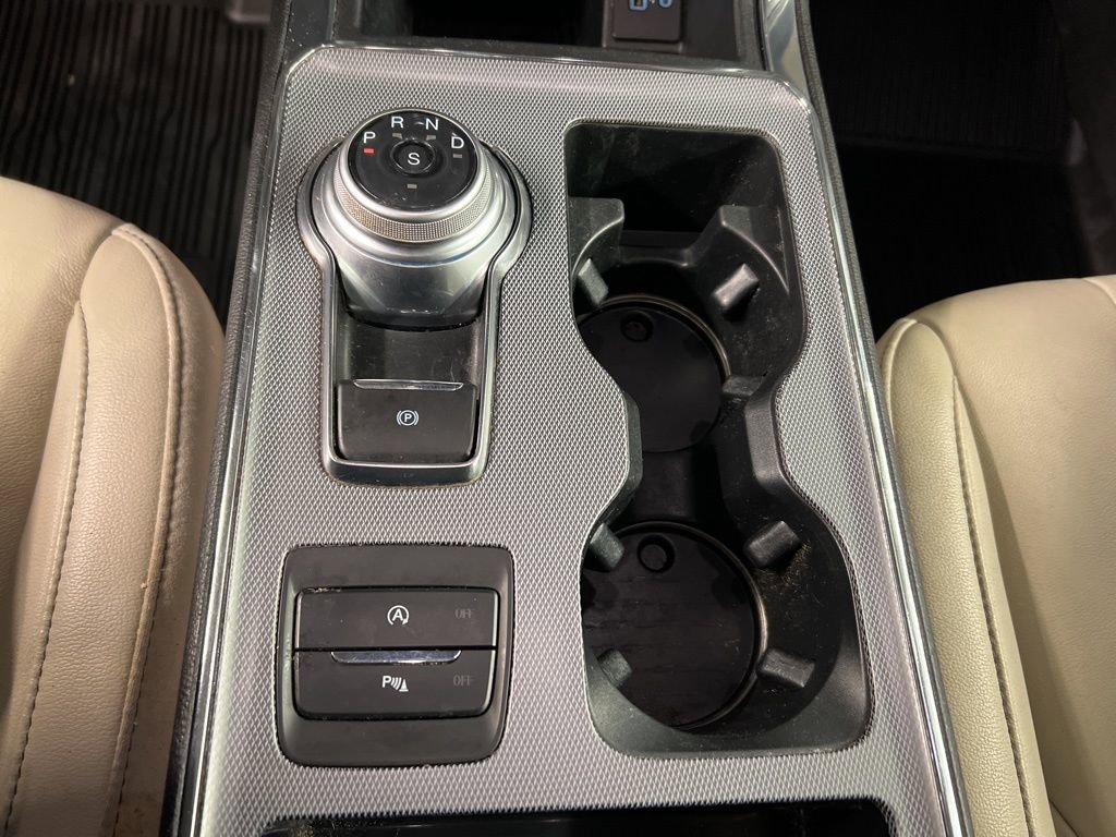 Certified 2021 Ford Edge Titanium w/ Class II Trailer Tow Package AWD/4WD image 16