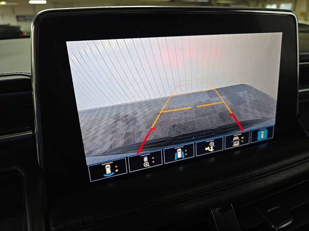 Used 2021 Chevrolet Tahoe Z71 w/ Z71 Signature Package image 24