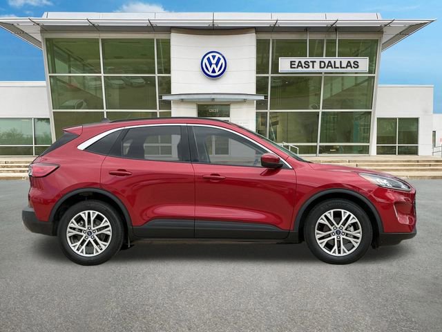 Used 2022 Ford Escape SEL image 3