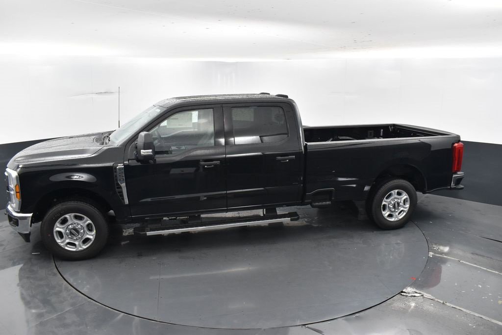 New 2026 Ford F250 XLT image 28