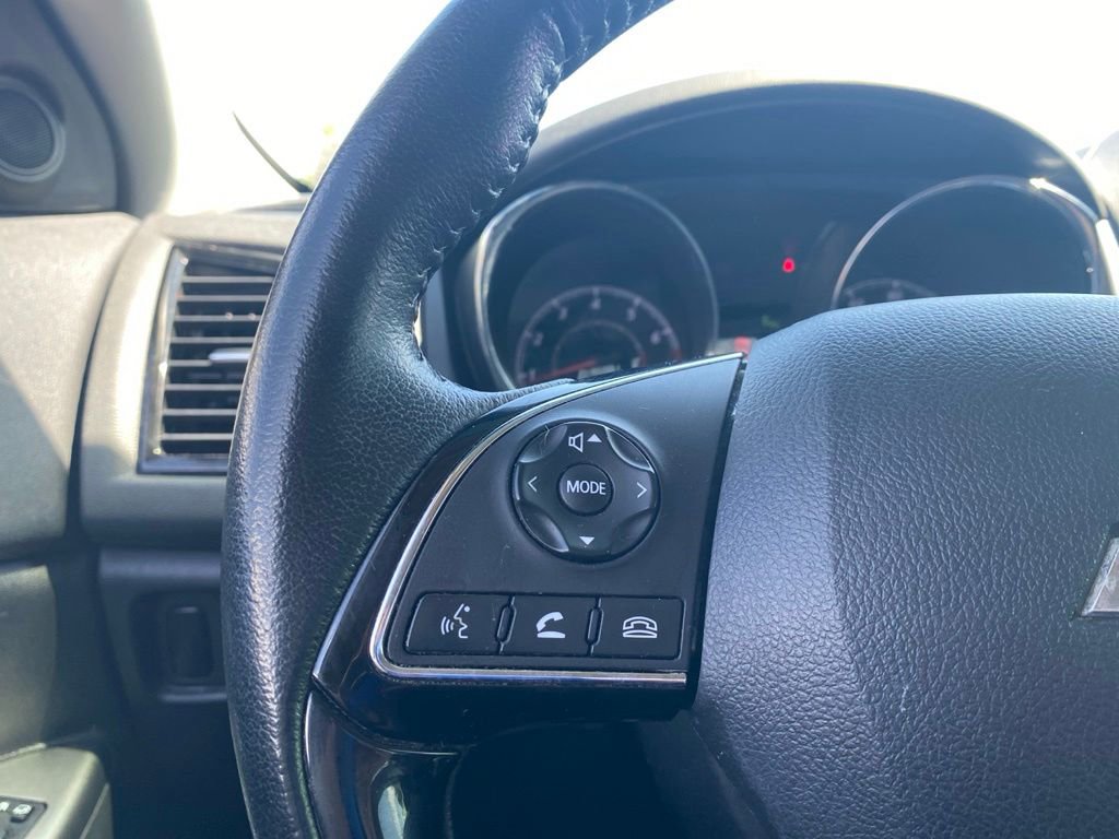 Used 2020 Mitsubishi Outlander Sport AWD image 8