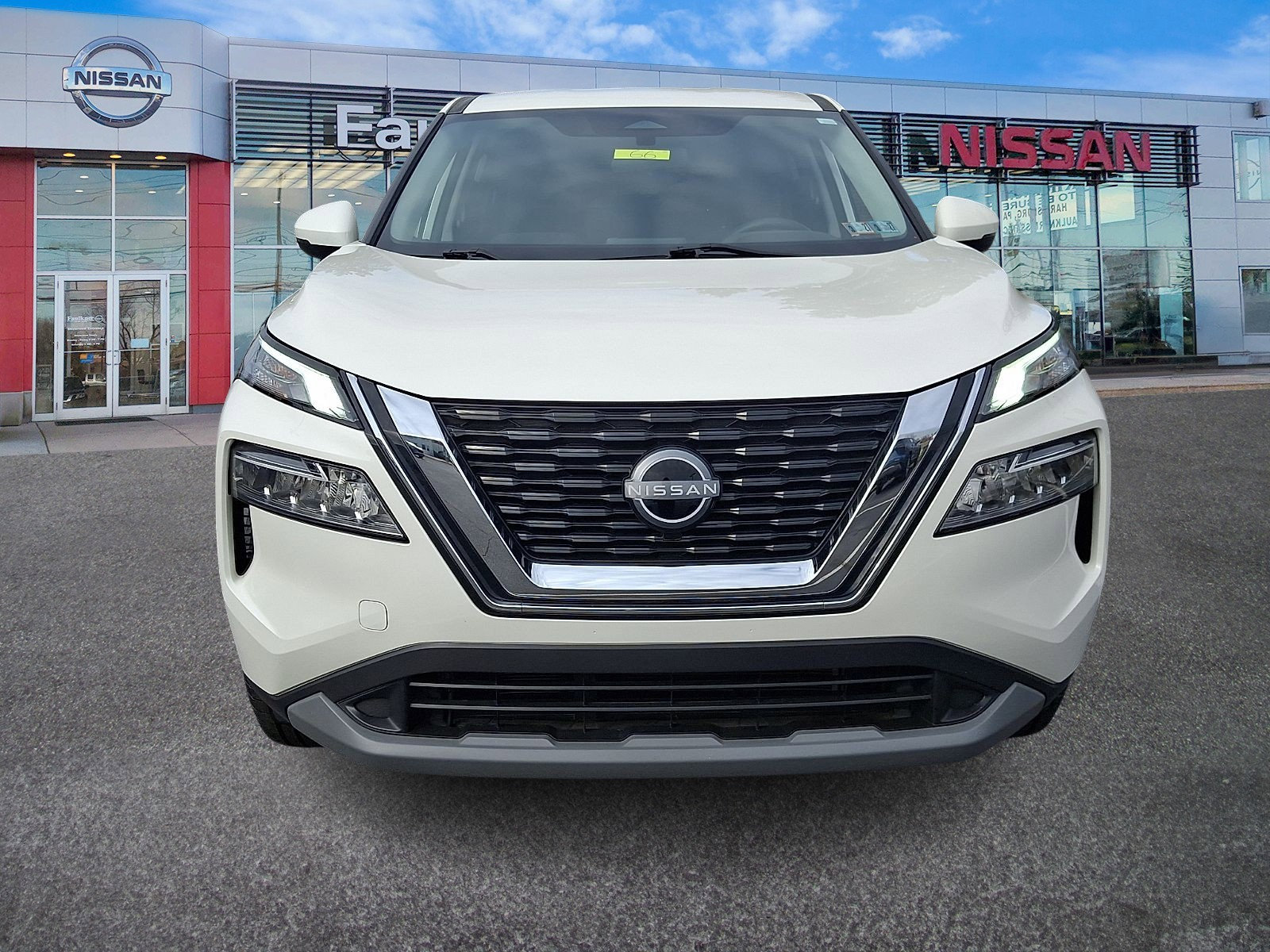 Certified 2023 Nissan Rogue SV AWD/4WD image 2