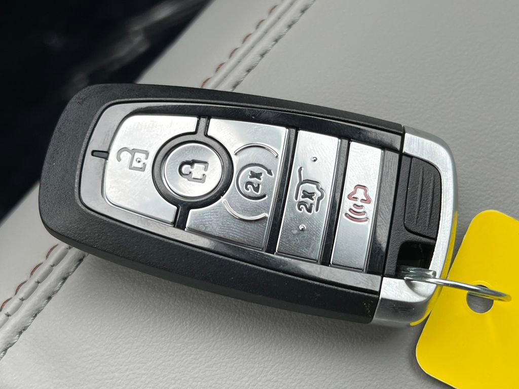 Used 2026 Ford Explorer Active w/ Active Comfort Package image 31