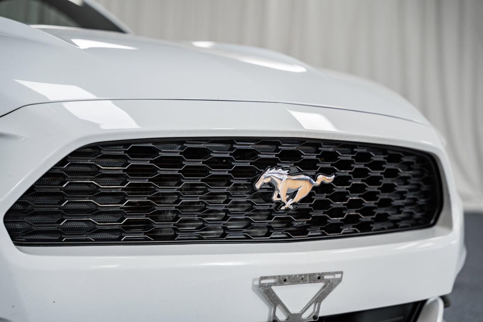 Certified 2017 Ford Mustang Coupe image 7