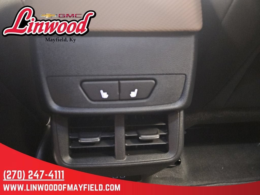 New 2027 Chevrolet Equinox ACTIV w/ Safety and Technology Package FWD image 15