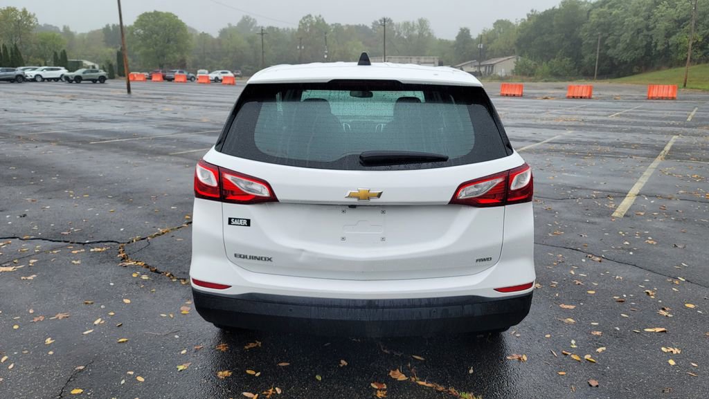 Used 2021 Chevrolet Equinox LS image 10