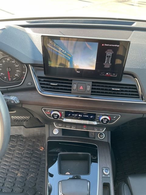 Used 2024 Audi Q5 2.0T Premium image 16