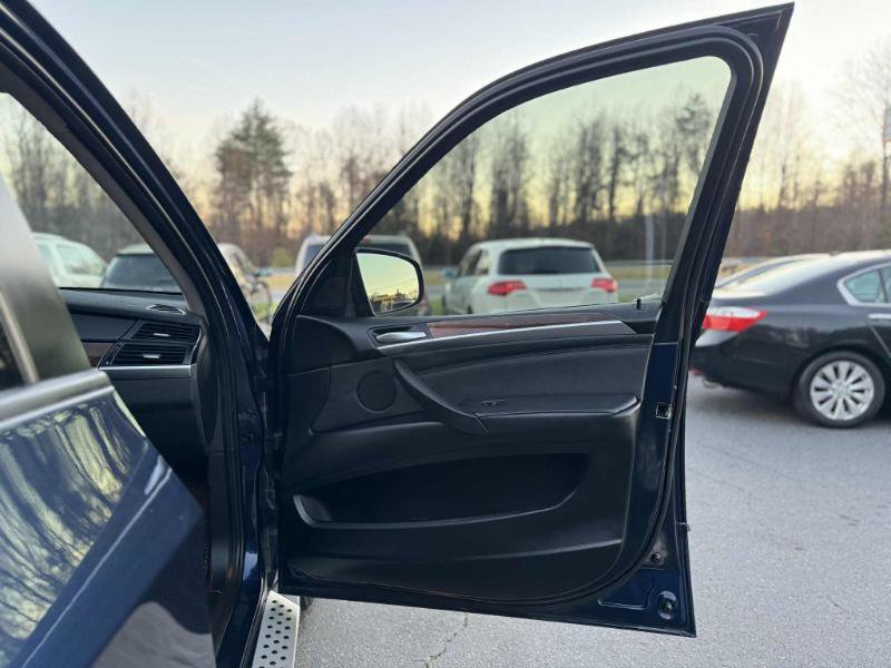 Used 2012 BMW X5 xDrive35i image 14