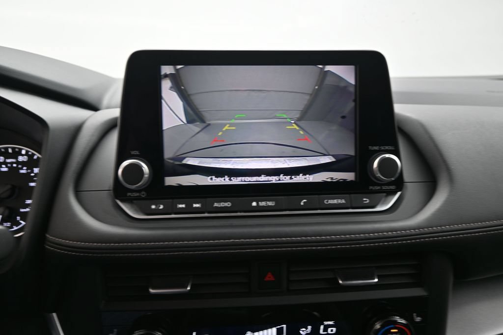Used 2025 Nissan Rogue SV w/ SV Premium Package AWD/4WD image 13