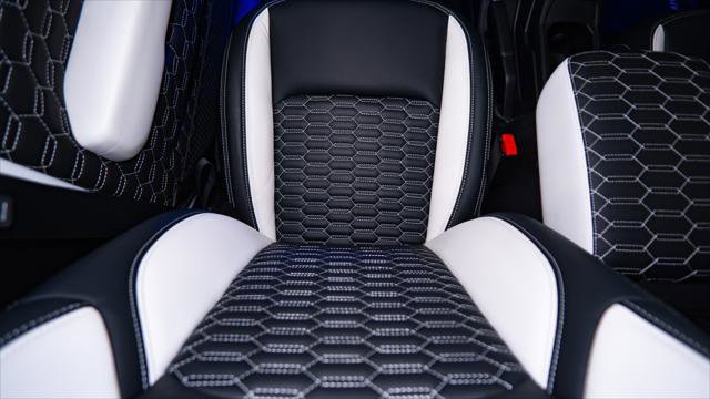 Used 2025 Jeep Gladiator Sport AWD/4WD image 43