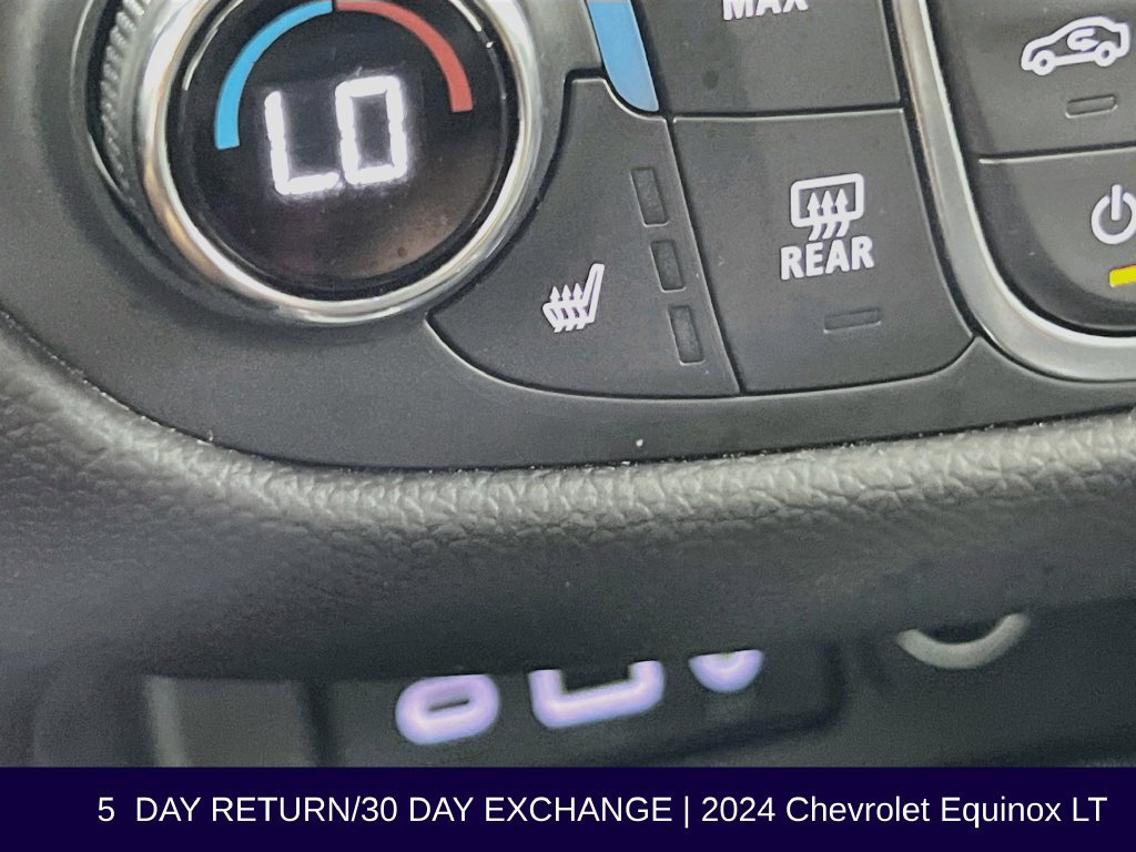 Used 2024 Chevrolet Equinox LT FWD image 25