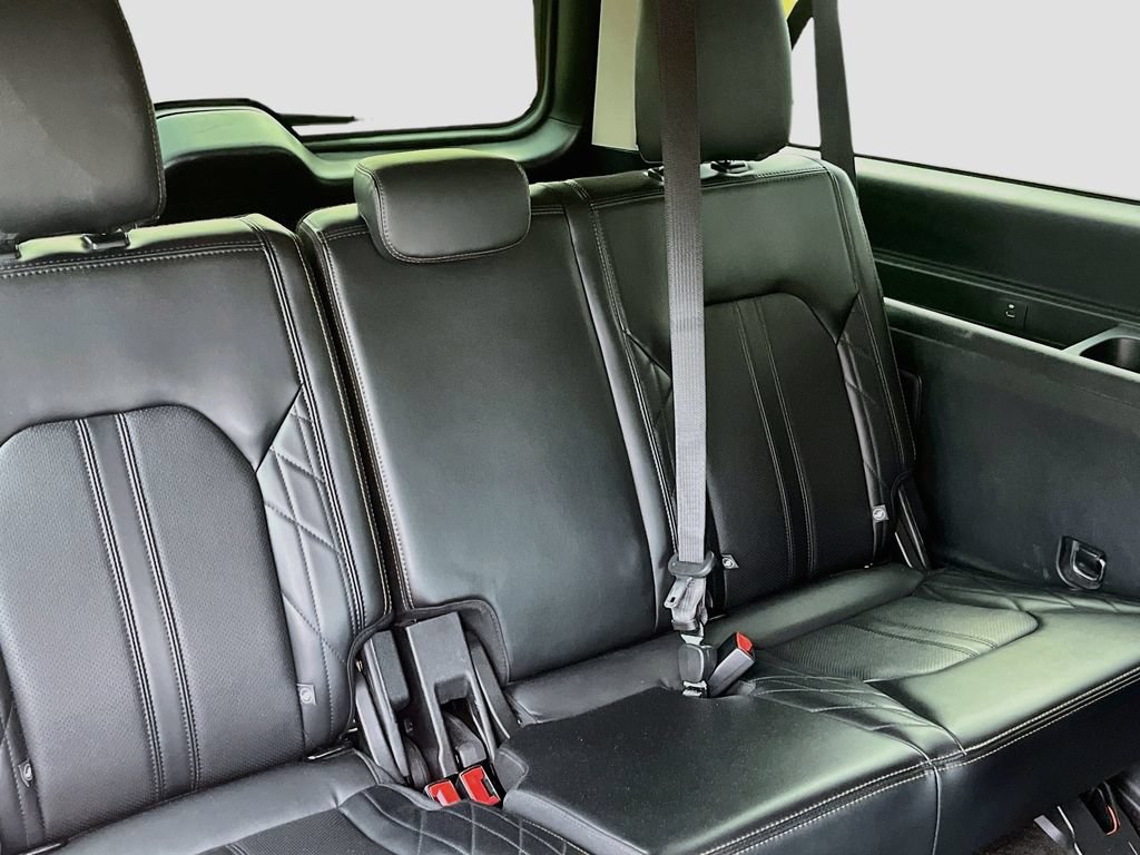 Used 2020 Ford Expedition Max Platinum AWD/4WD image 30