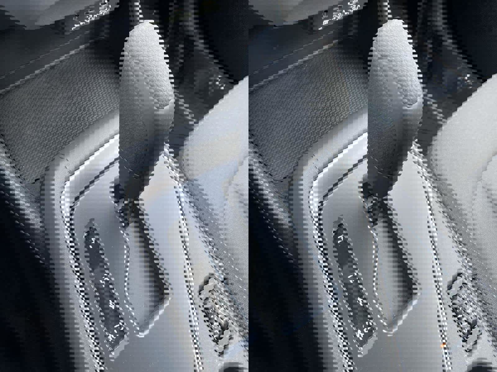 Used 2025 Subaru Crosstrek 2.0i Premium image 25