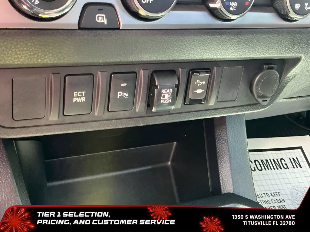 Used 2019 Toyota Tacoma SR5 AWD/4WD image 26