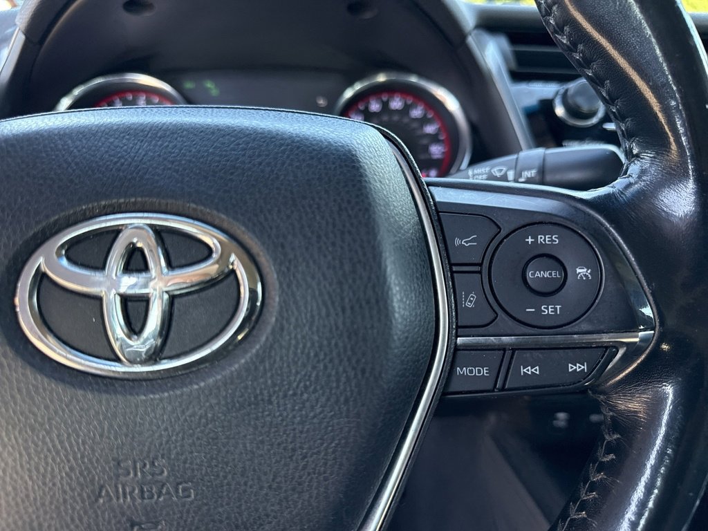 Certified 2018 Toyota Camry XSE image 37