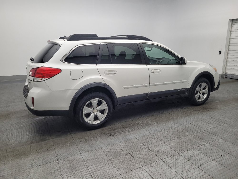 Used 2014 Subaru Outback 3.6R Limited image 10