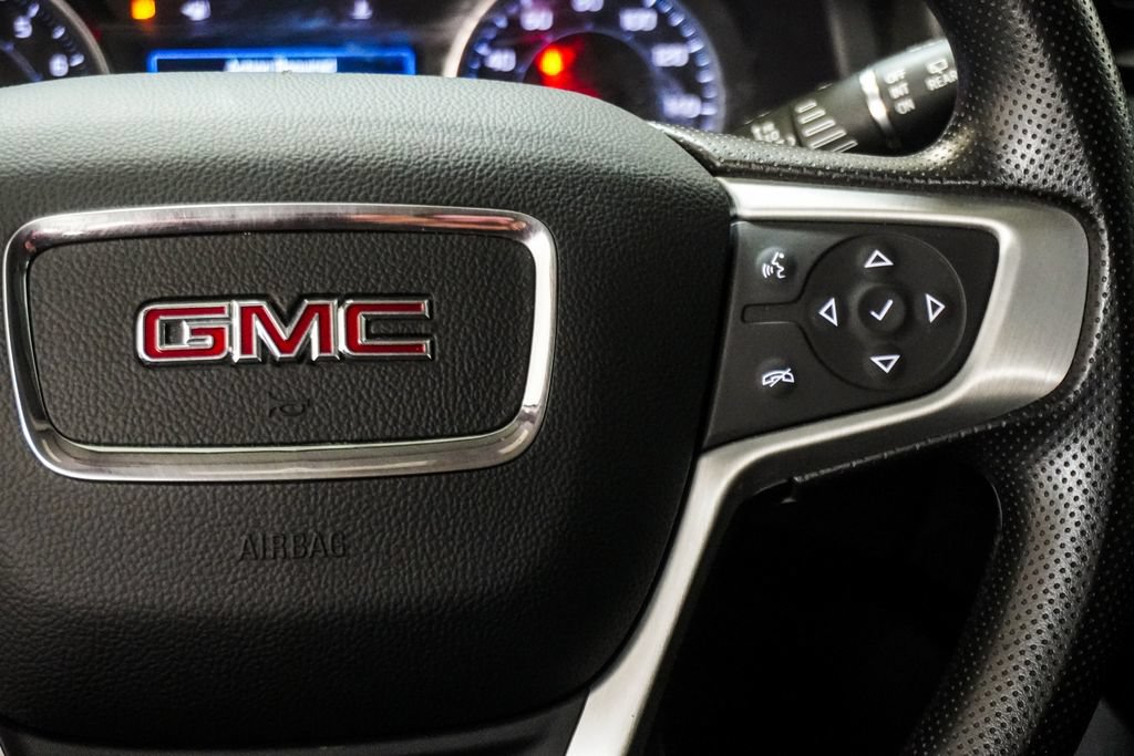 Used 2021 GMC Acadia SLE w/ Driver Convenience Package FWD image 14