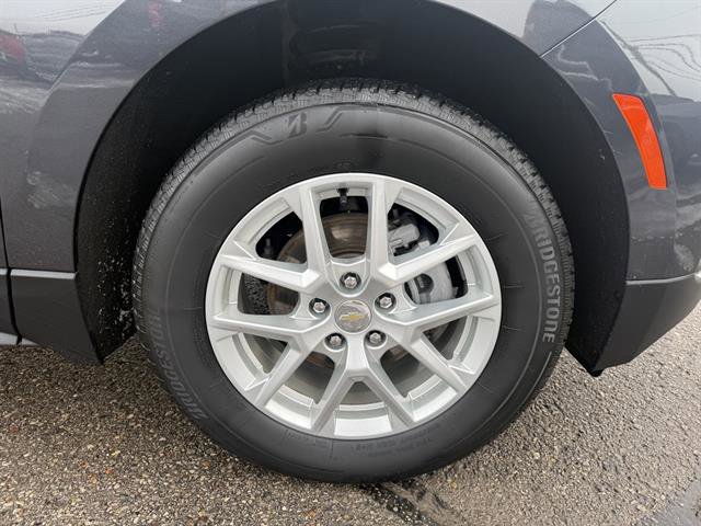 Used 2023 Chevrolet Equinox LT image 12