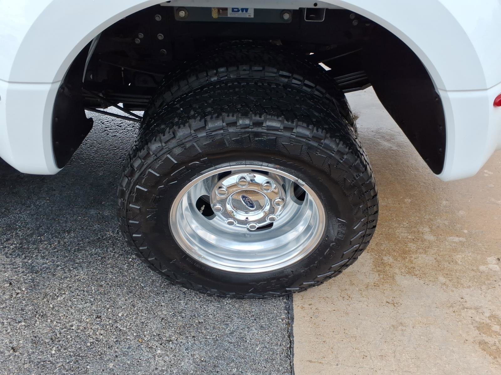 Used 2022 Ford F350 Lariat w/ Chrome Package AWD/4WD image 6