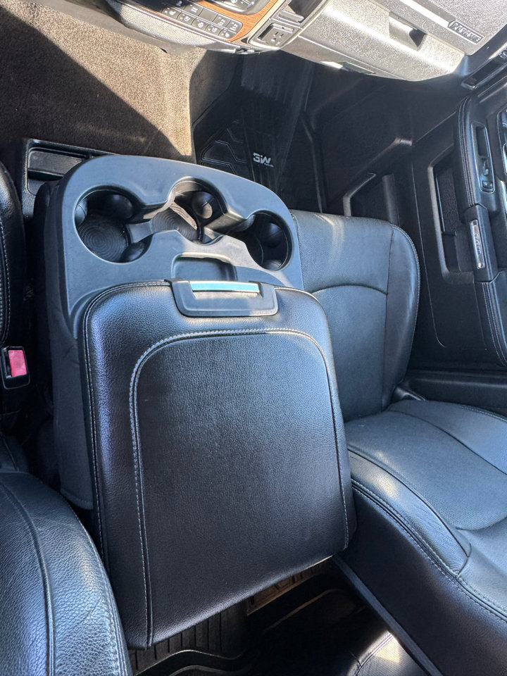 Used 2014 RAM 1500 Laramie w/ Convenience Group image 15